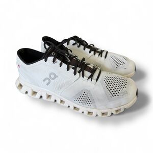 On Cloud Cloud X Running Shoe White Men’s Size 10